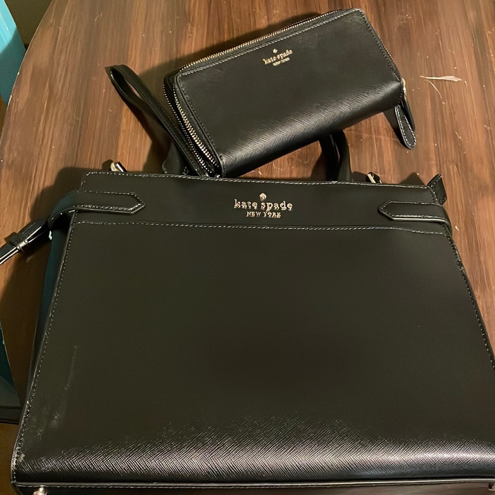 Kate spade purse and wallet set